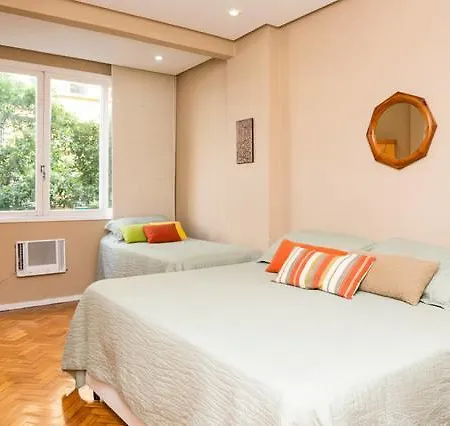 Studio Copacabana